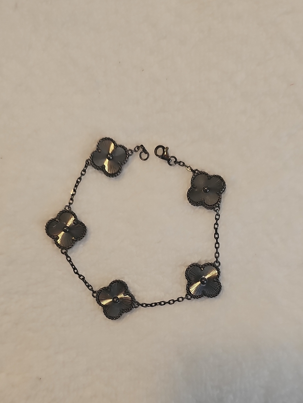 Dark Steel Metal Clover Link Bracelet - Women's Fashion Jewelry